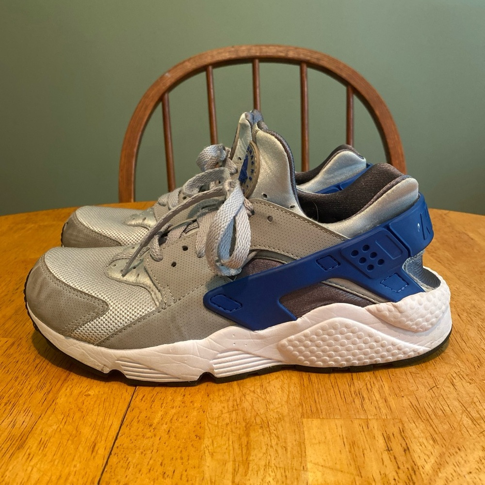 Nike Air Huarache Wolf Grey Blue Mens Size 8 Athletic Shoes Sneakers 318429-036